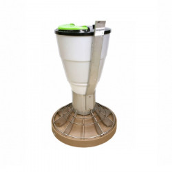 New Farms electronic weaner hopper Rondomat