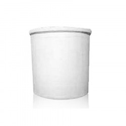 Cylindrical polyester tank without lid