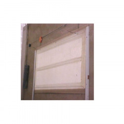 Reinforced polyester window